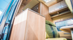 Camperización con nuestro tablero contrachapado