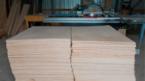 Fabricantes de tableros contrachapados de chopo y de pino